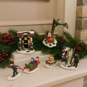Vintage Christmas Village Figurines Set of 4 Winter Holiday Scenes